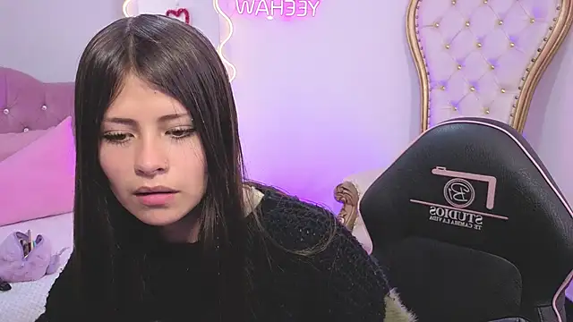 kittystart tay online show from November 24, 7:05 pm