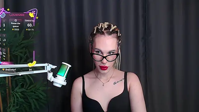 Cassie Bae online show from December 21, 8:51 am