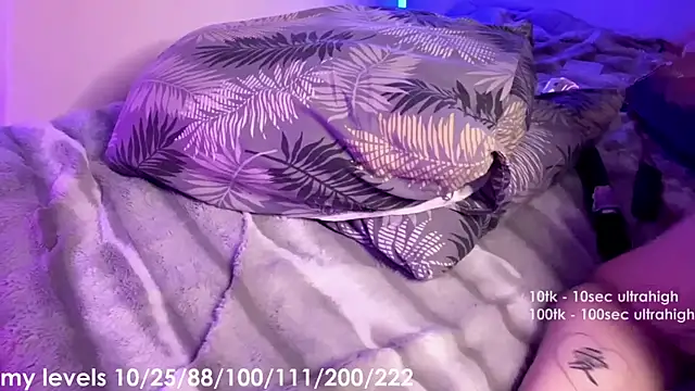  xxtina online show from March 19, 6:23 pm