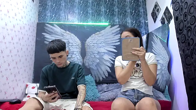 exotic hot couple online show from April 18, 10:09 pm