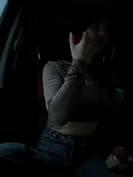 JulliaVegas online show from November 10, 1:33 am