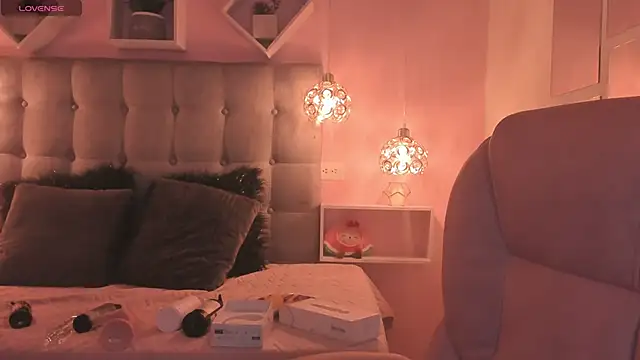 melanie hh online show from October 21, 4:27 am