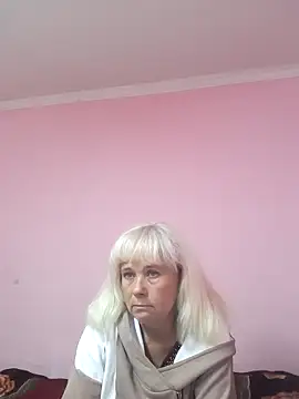 Snapshot of sakura_blonde chatting on September 25, 6:50 pm sakura blonde online show from September 25, 6:50 pm