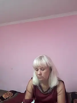 Snapshot of sakura_blonde chatting on September 27, 7:43 pm sakura blonde online show from September 27, 7:43 pm