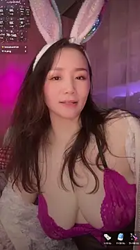 baobaomiqi linger online show from October 18, 2:25 am