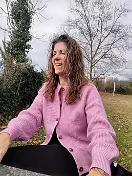 sansan2411 online show from February 21, 1:01 pm