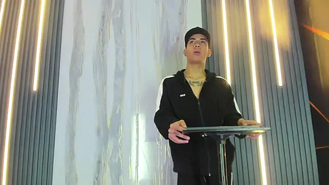 Angel xxx online show from April 6, 4:46 am