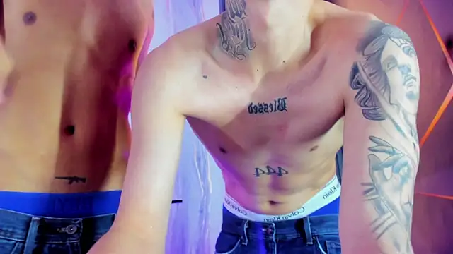 Angel xxx online show from April 18, 4:04 am