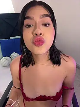 Lily Woodz online show from March 14, 7:48 pm