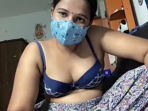 Tamil Sanjana  online show from November 10, 5:30 pm