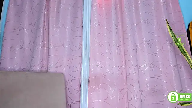 milktitsdua online show from November 29, 8:29 am