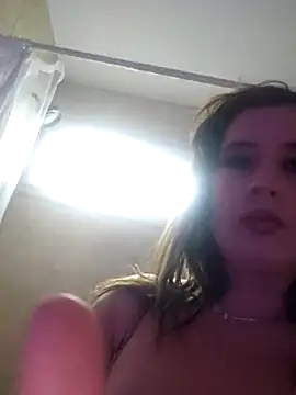 stunnaagirll online show from October 18, 6:53 pm