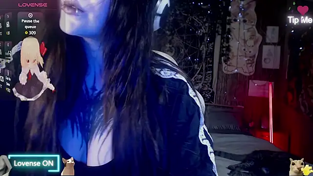 chloe crystall killer online show from June 11, 3:31 pm