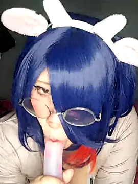 Snapshot of AsukaLangleySoryu chatting on October 11, 1:43 am AsukaLangleySoryu online show from October 11, 1:43 am