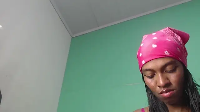 avaleri cherry online show from October 29, 3:55 am