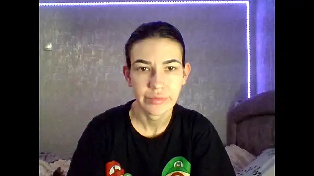 Diamond Danaa online show from February 8, 2:43 pm