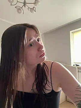 Sabrina shells online show from August 1, 10:39 am