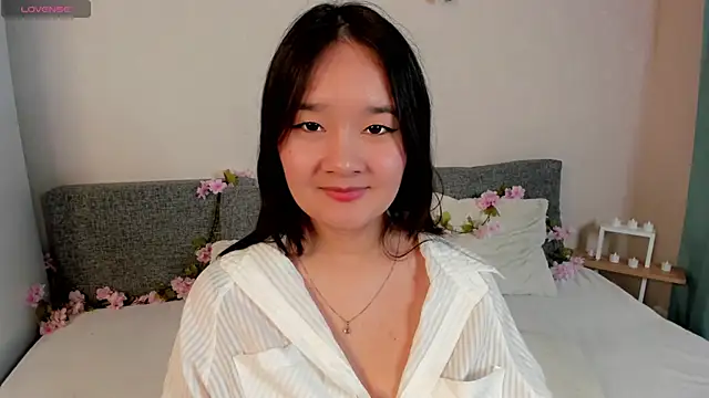 Maekko online show from December 19, 5:38 pm