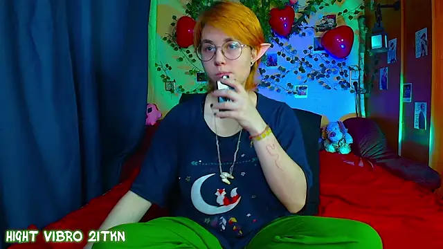 TrickyKitsune online show from February 27, 3:45 pm