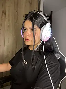 pretty angela1 online show from January 11, 1:54 am