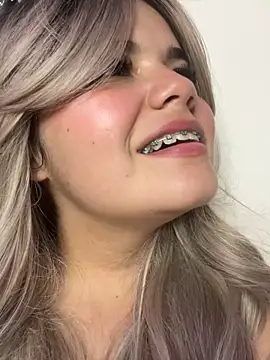 pretty angela1 online show from October 31, 3:52 am