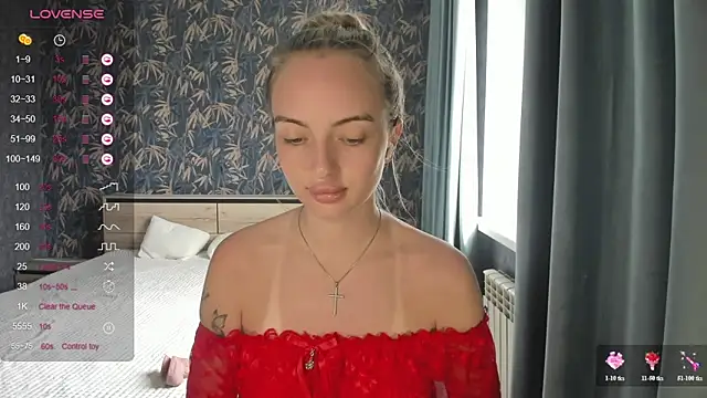 A delina online show from June 17, 11:11 am