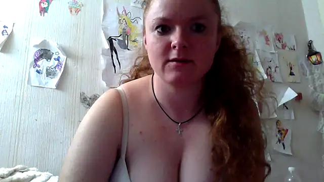 Rae Jeannie online show from April 7, 7:32 am