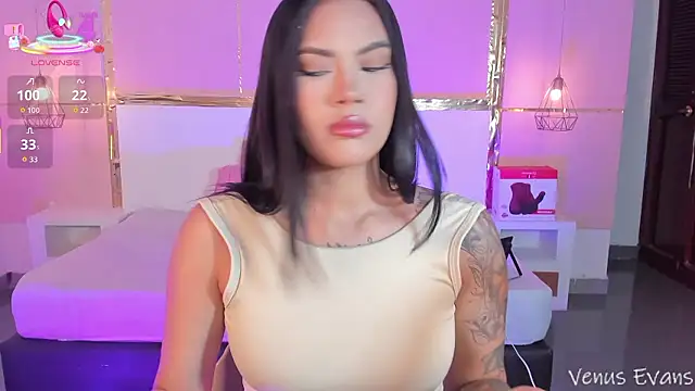 VenusEvans1 online show from January 10, 6:29 am