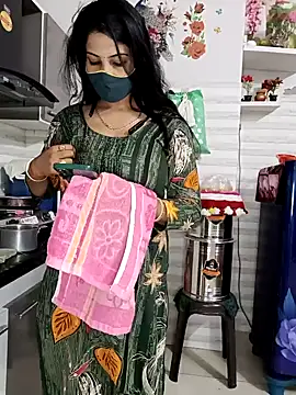 Best-Couple online show from September 16, 4:31 am