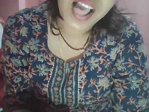 Hot-shanvi online show from January 10, 1:54 am