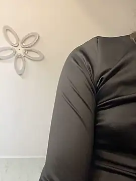 TheYourL online show from November 29, 8:46 pm