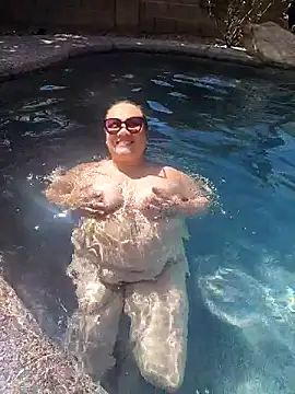 lasMasDulce online show from April 4, 8:40 pm