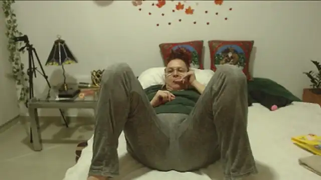 milchanel online show from November 6, 6:41 am