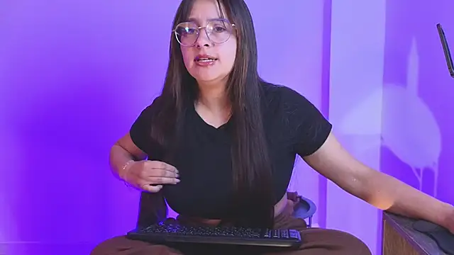 Gretta Hot online show from November 5, 4:34 pm