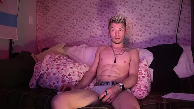 Trystan Spellman online show from May 12, 5:37 am