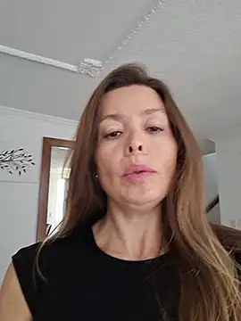 karina warthon online show from March 1, 5:56 pm