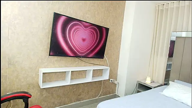 sexy melany xxx online show from February 9, 6:04 am