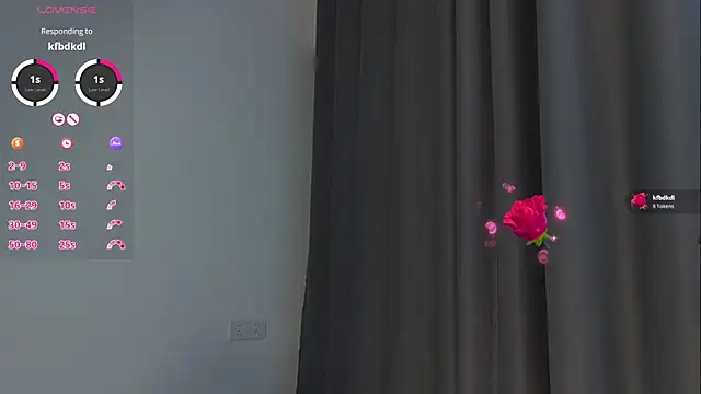 Lucky-xiuxiu online show from January 8, 5:50 pm