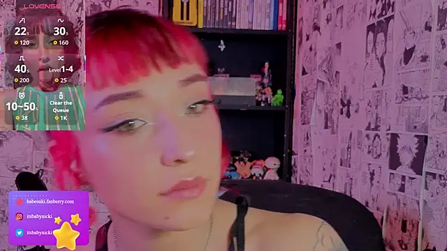 NickiYoung online show from March 31, 10:21 pm