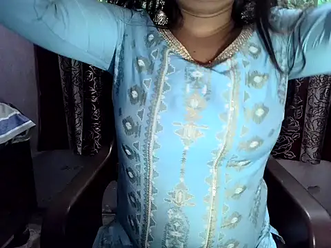 Miss beautygirl online show from December 20, 8:40 am