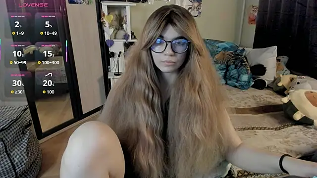 alexiamaleax online show from April 9, 2:03 am