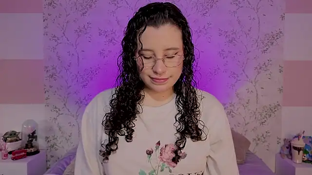 Charlotte  Miller online show from March 14, 11:44 am