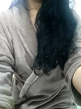 Paoolla online show from October 31, 1:15 pm