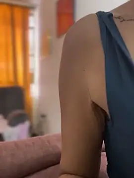 Samantha bigboobs online show from October 14, 5:26 pm