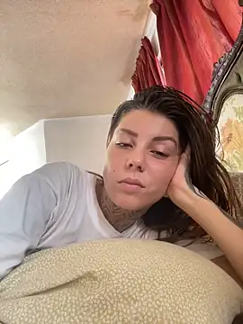 Izy cute  online show from October 5, 6:02 pm