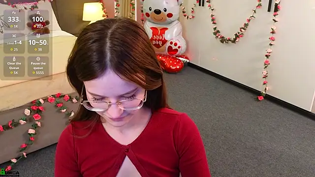 Rina Red online show from February 18, 1:49 am