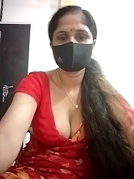 Snapshot of beautifulparii chatting on September 29, 9:14 am beautifulparii online show from September 29, 9:14 am