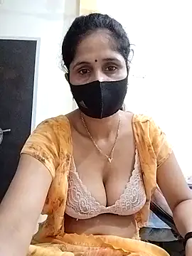 Snapshot of beautifulparii chatting on October 28, 1:55 am beautifulparii online show from October 28, 1:55 am