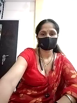 Snapshot of beautifulparii chatting on September 11, 5:35 pm beautifulparii online show from September 11, 5:35 pm