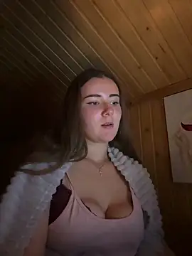 mewKate online show from September 28, 6:35 pm